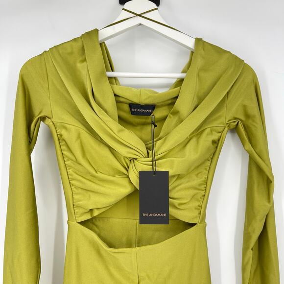 The Andamane | NWT Kendall Off Shoulder Capri Jumpsuit in Kiwi Lycra Catsuit XS - Picture 6 of 14